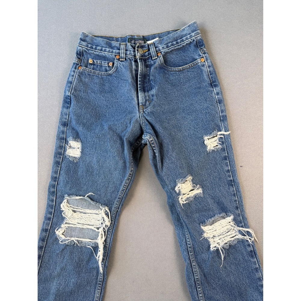 Northeast Outfitters Womens Distressed Straight Leg Jeans Medium Wash Blue 29/30